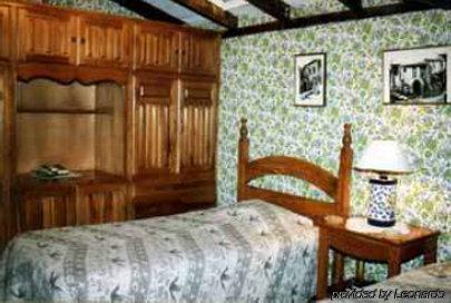 Hotel Los Alpes Quito Quarto foto